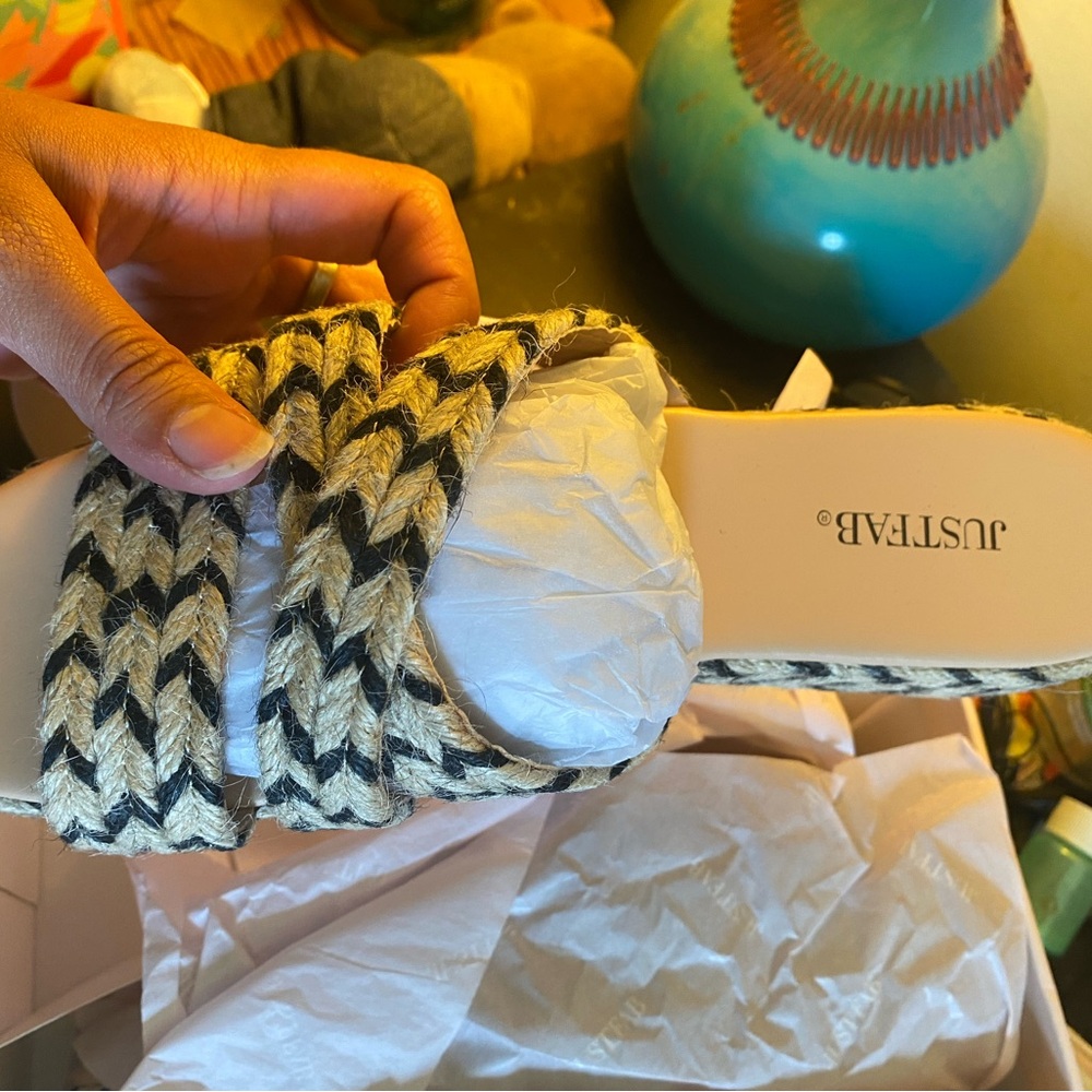 New in box JustFab espadrille slides